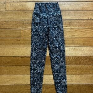 American Eagle Outfitters Black Floral Leggings